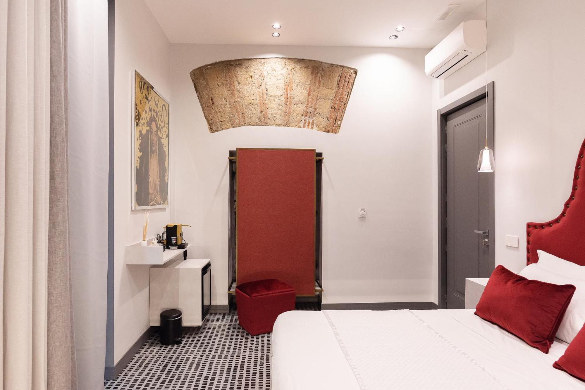 Three Rooms Toledo Naples Exterior photo
