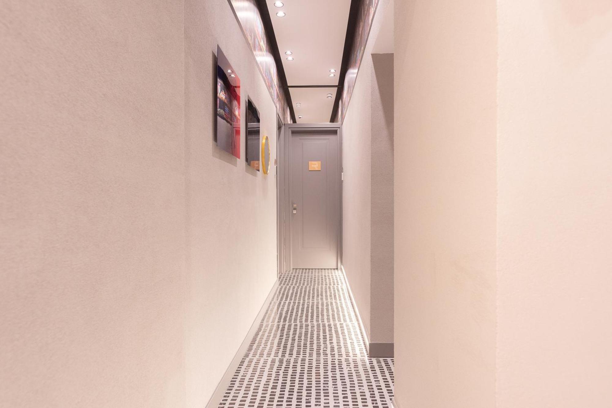 Three Rooms Toledo Naples Exterior photo