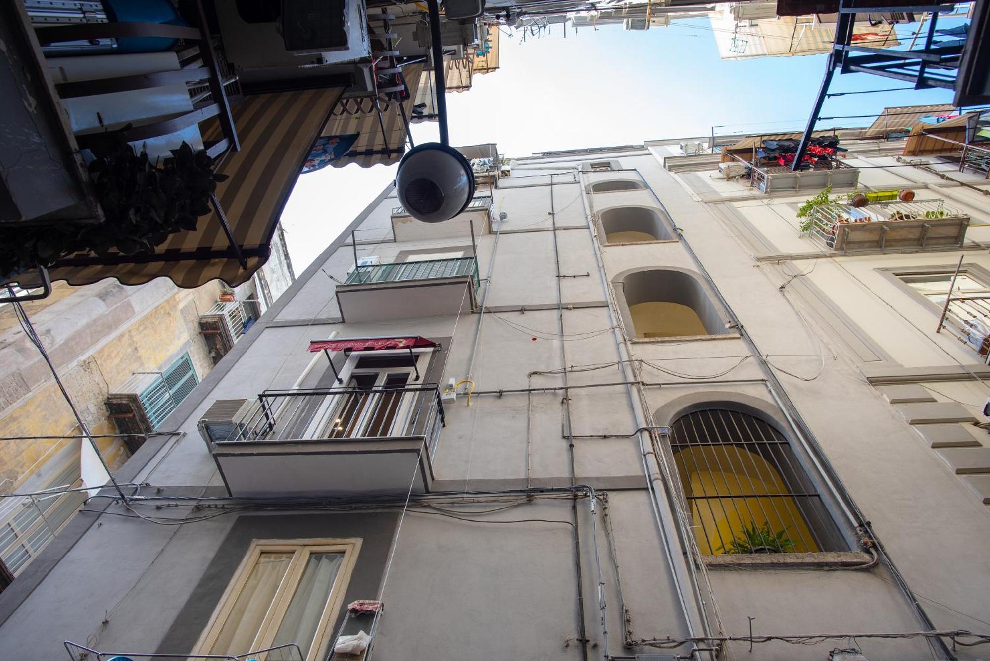 Three Rooms Toledo Naples Exterior photo