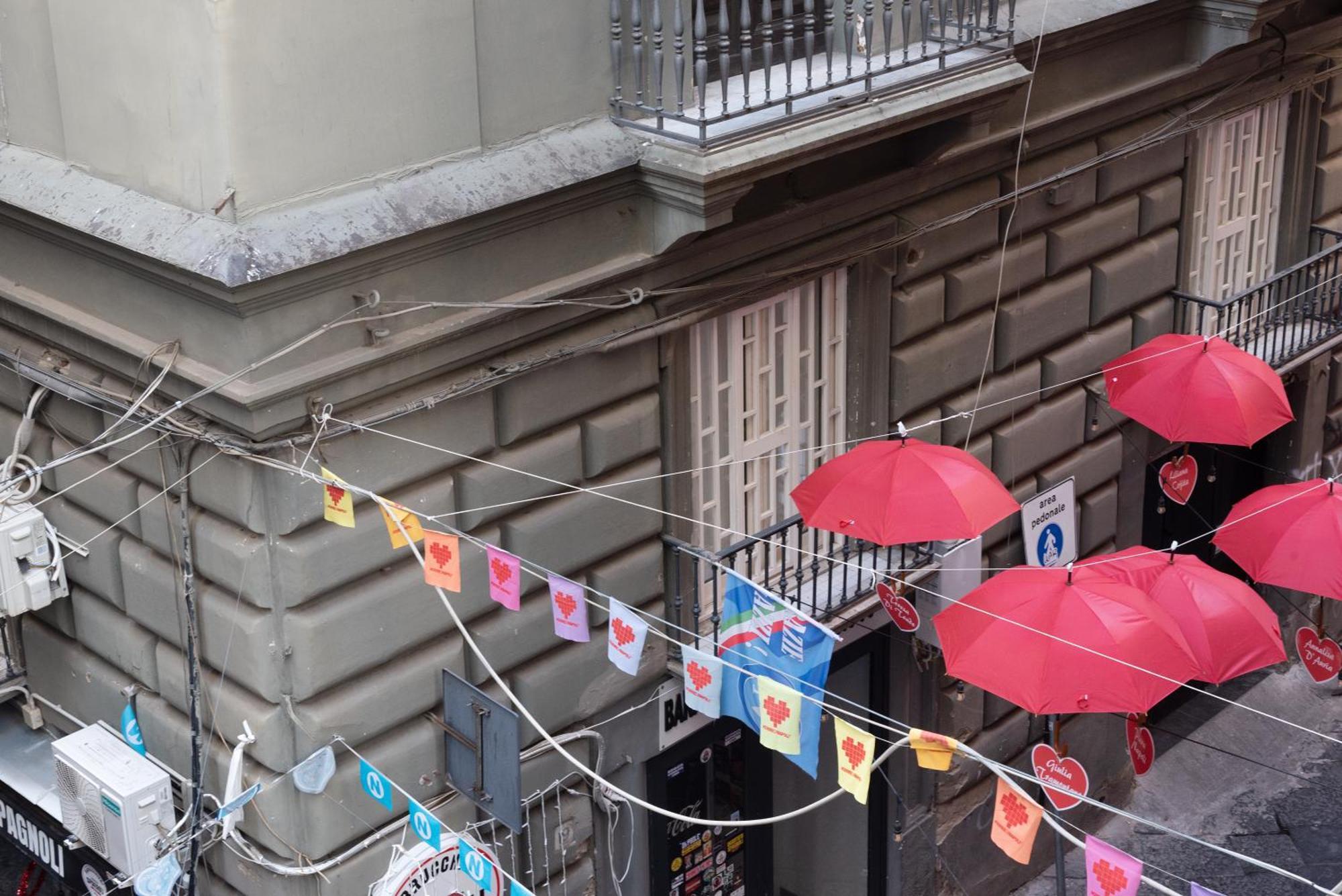 Three Rooms Toledo Naples Exterior photo