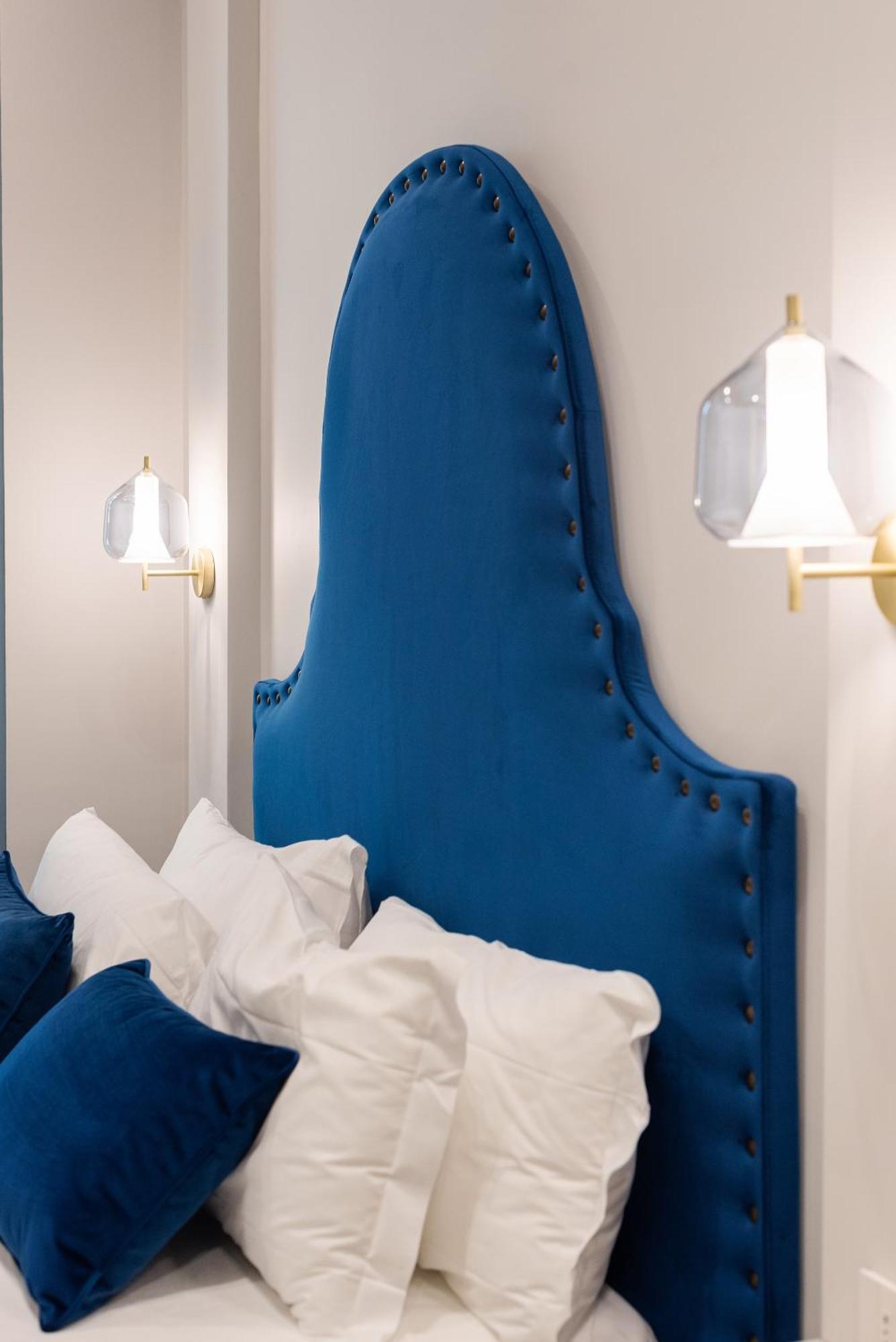 Three Rooms Toledo Naples Room photo